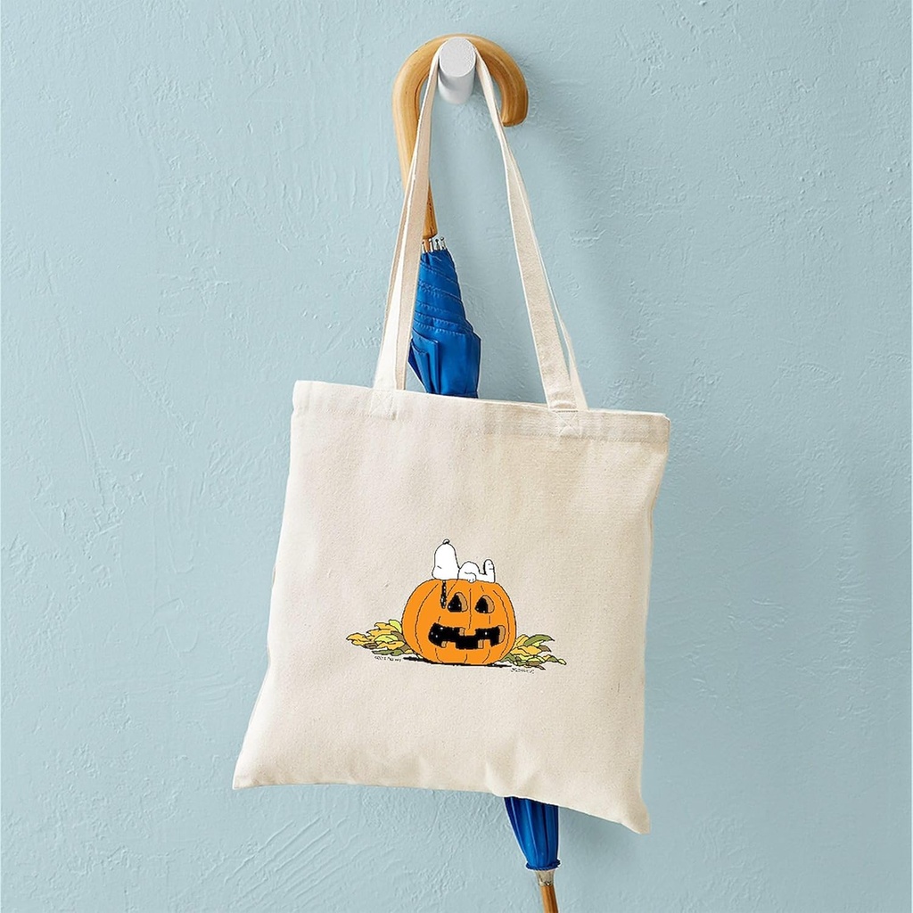cafepress-snoopy-jack-o-lantern-reusable-4.jpg