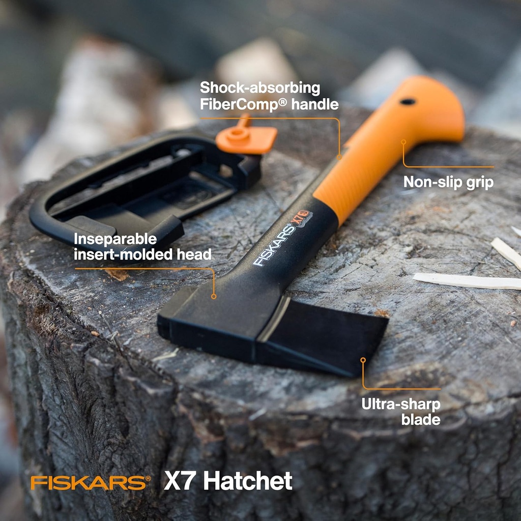 fiskars-x7-hatchet-lightweight-wood-spli-2.jpg