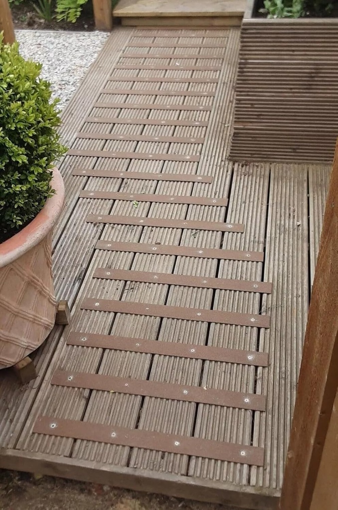 anti-slip-decking-strips---pack-of-5-16--5.jpg