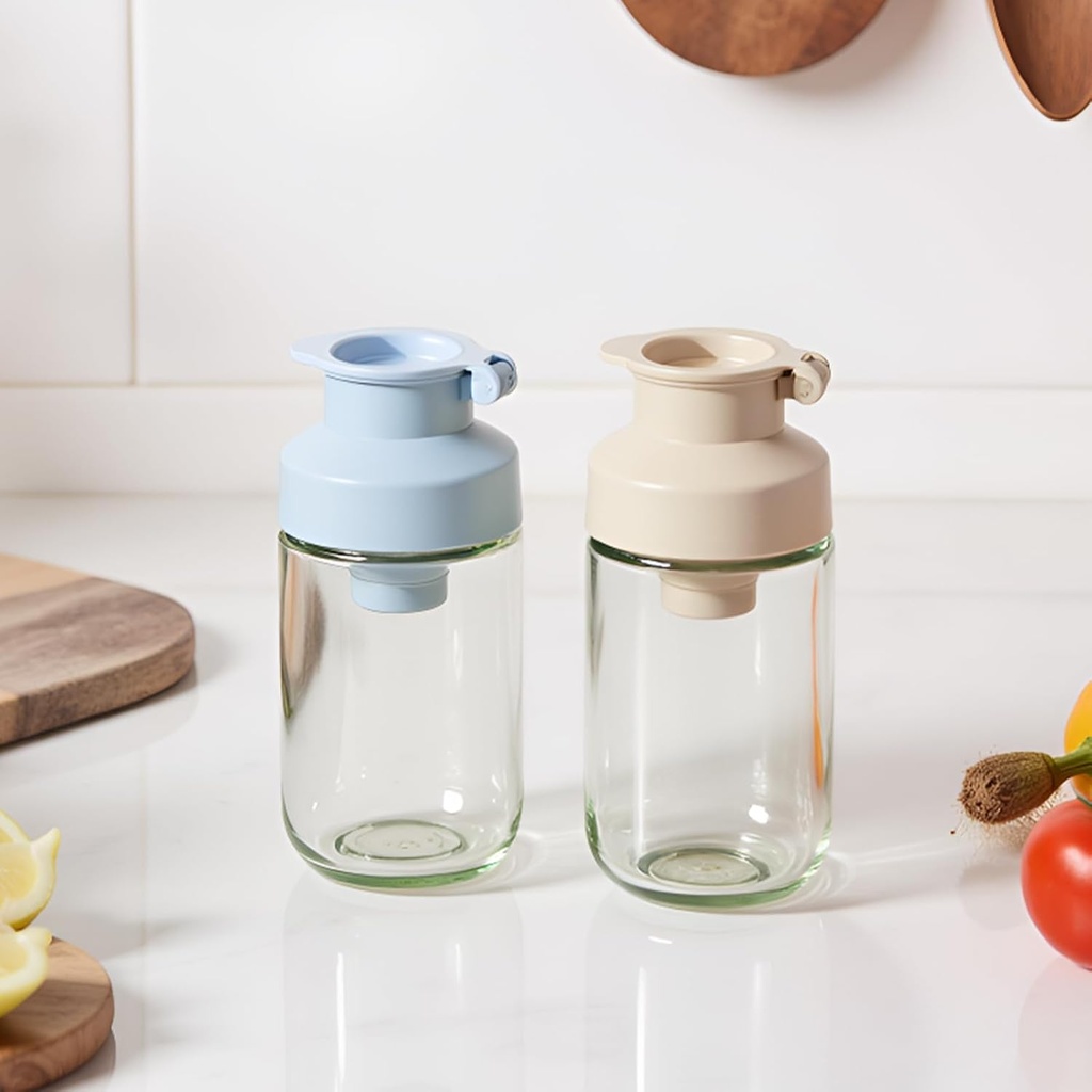 Salt Pepper Shaker Set, 2Pcs AutoMeasure Seasoning Bottles, Kitchen Must have, Glass Metering Spice Salt Paprika Pepper Cumin Powder Sugar Dispenser Spice Jar, BPA Free