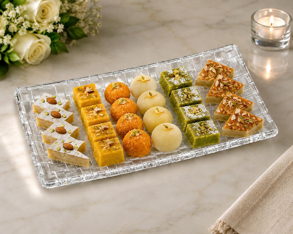 Crystal Glass Rectangular Flat Long Serving Tray and Platter, Clear Serving Plate Used for Dry Fruits Vegetable Decoration Food Sushi Snack Fruit Cake Dessert Dinnerware Platte (Pack of 1)