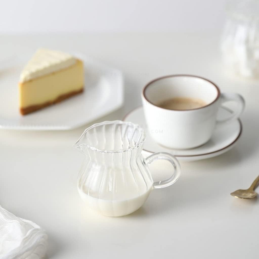 Easy Pour Gravy Boat Glass Milk Jug Water Dispenser Syrup Can Transparent Gravy Boat Salad Tomato Very Suitable for Home Restaurant Kitchen Use Sauce Pourer