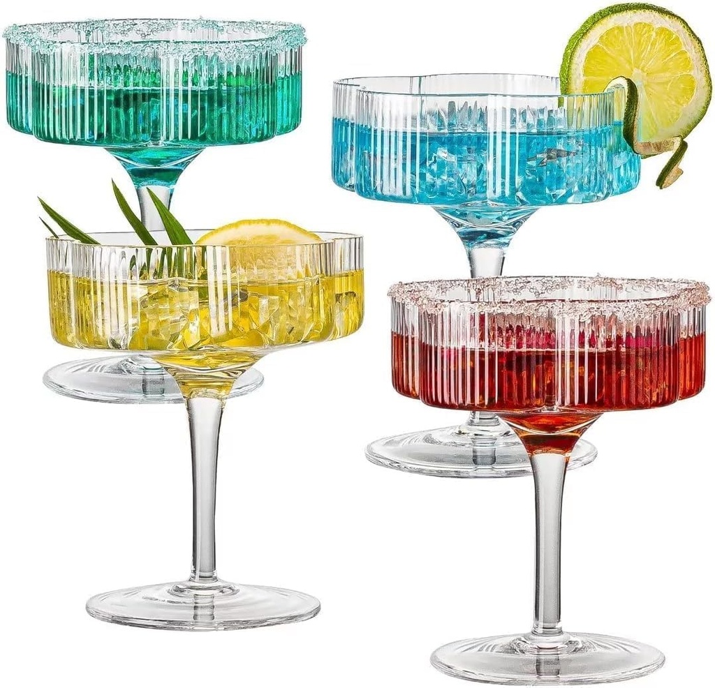 Flower Shaped Crystal Martini Glasses, Set of 4, 6.7 oz Coupe Glasses for Mixed Drinks, Champagne, and Wine – Perfect for Celebrations (Set of 4)
