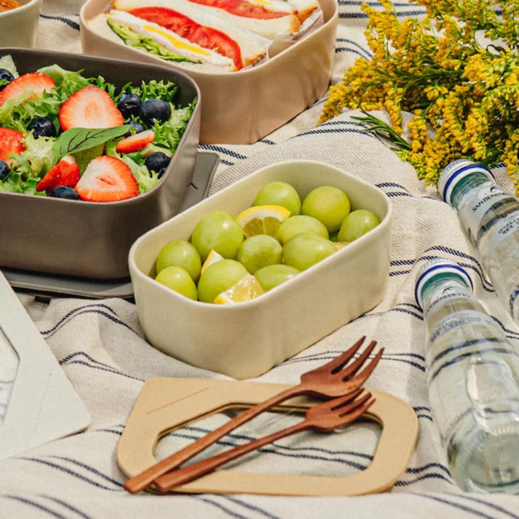 Neoflam 2 Set FIKA One Kitchen Porcelain Ceramic Food Container with Glass Lid, Microwave, Oven, Dishwasher Safe Storage, Home Deco (600ml / 0.63qt / 2.5 cups)