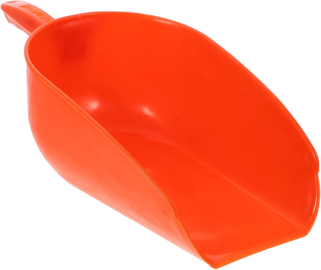 Poultry Feed Scoop Shovel Ergonomic Handle Lightweight and Durable Farm Food Tool for Livestock Easy to Clean and Store for Farms Gardens and Orchards