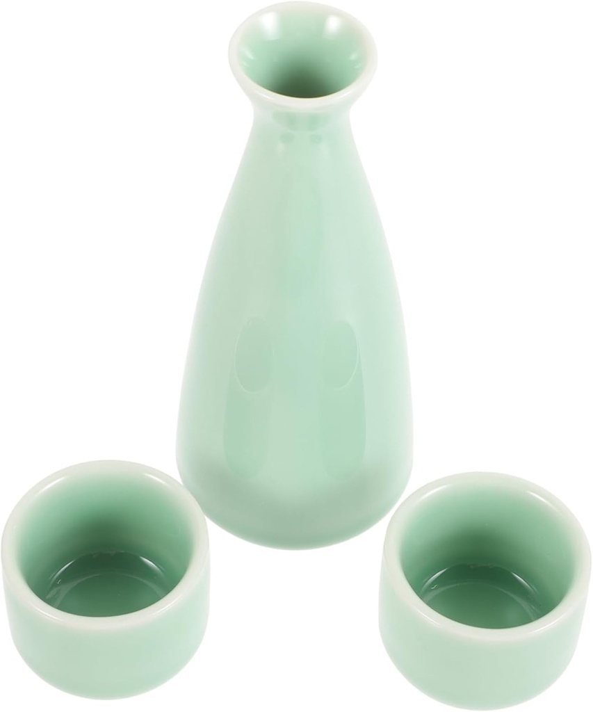 GLEAVI 1 Set Traditional Japanese Sake Set Sake Bottle and Cups Elegant present for Home Bar Office Decor